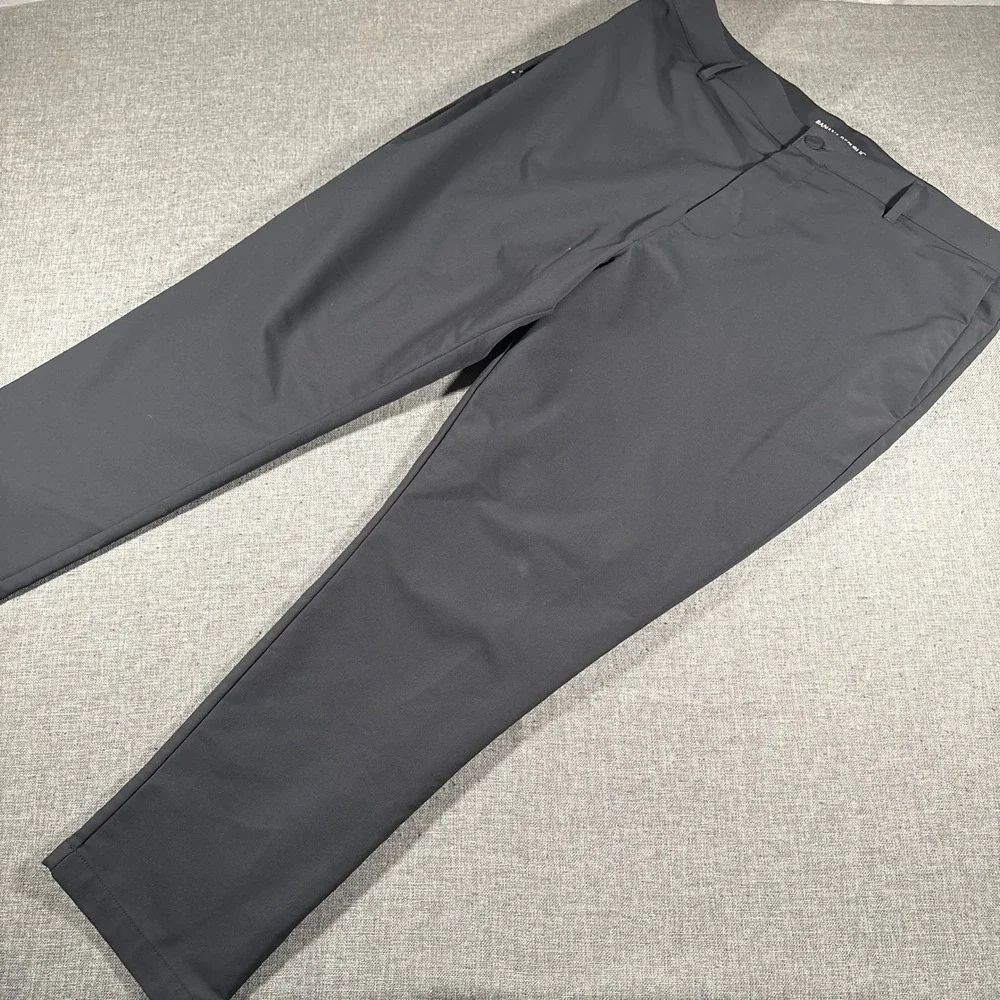 Banana Republic Men’s Chinos in Black and Khaki